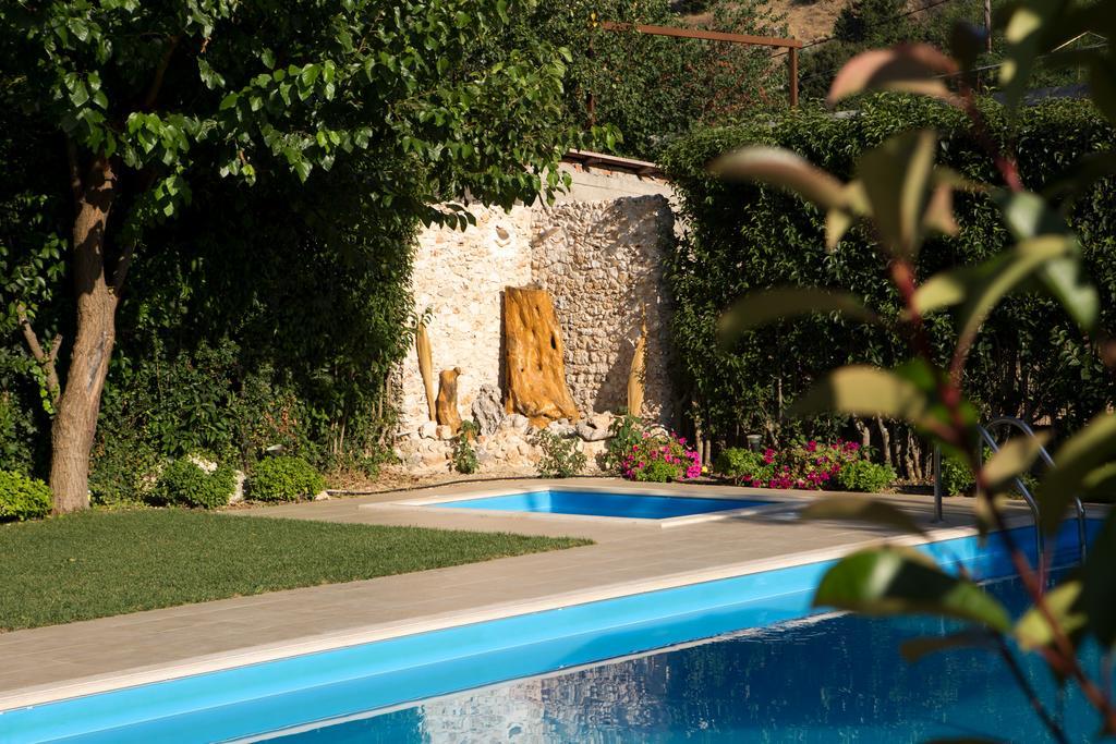 Exanthia Villas Buitenkant foto